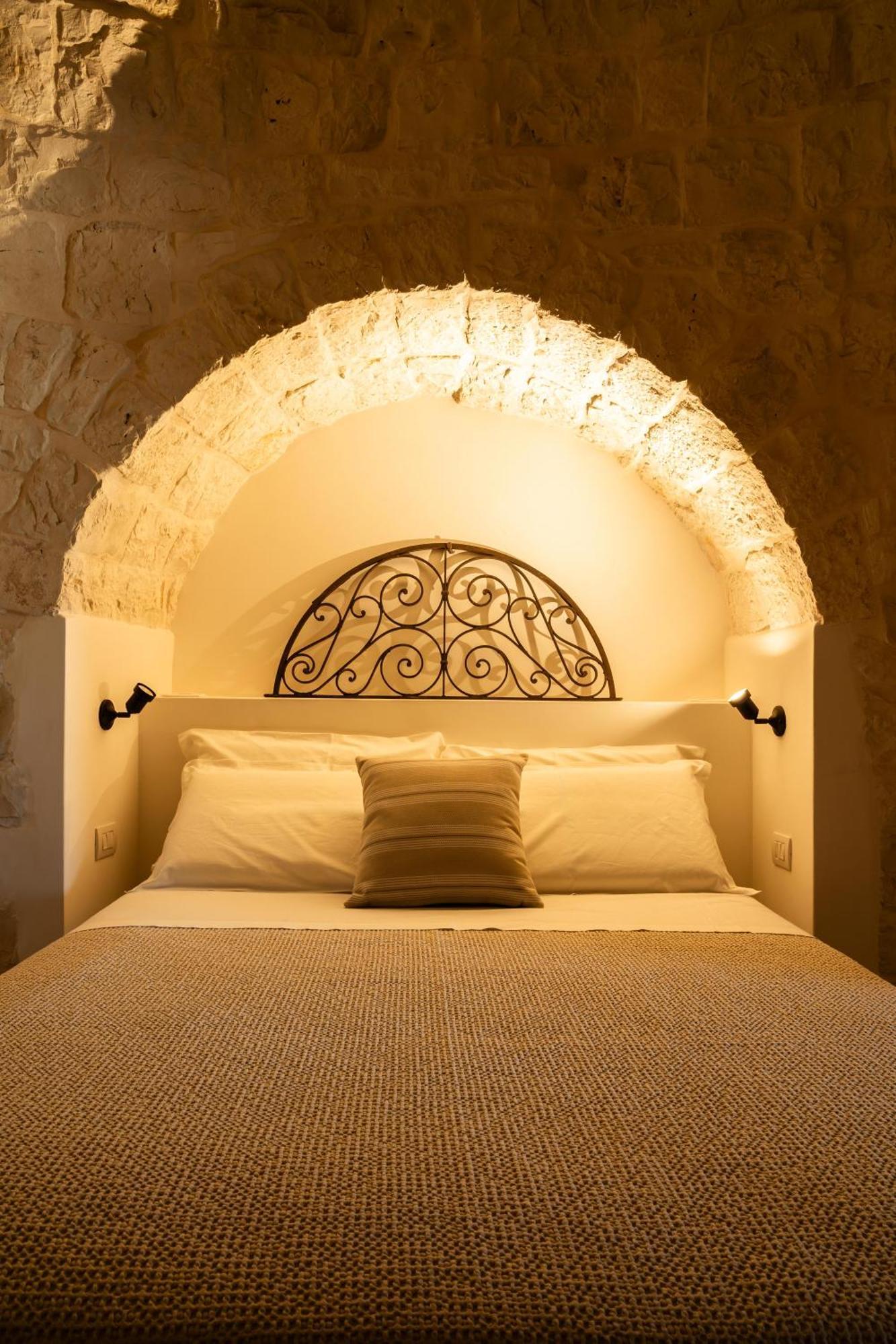 Trullo Jale - Boutique Apartments Ostuni Exterior foto